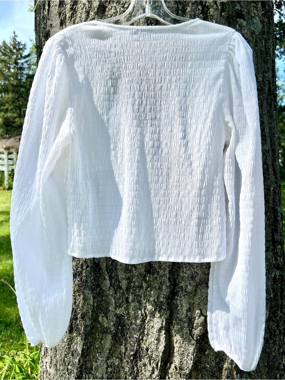 Sophie Rue Textured White Blouse V-NeckTop Size Medium - Picture 4 of 4